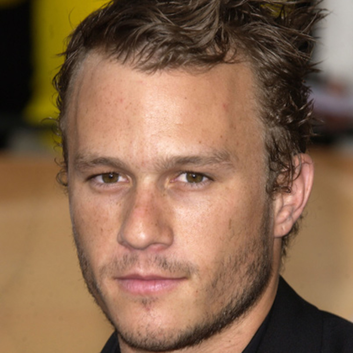 How tall is Heath Ledger?